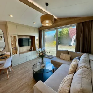 CASA EMERALD 12X4 MT