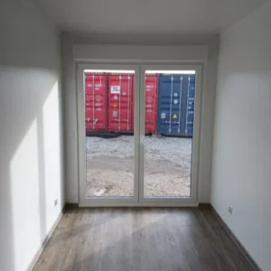 BUNGALOW CON INSTALACIONES SANITARIAS (50M2)