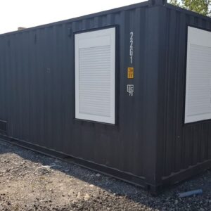 Contenedor acondicionado de 20 pies con dos ventanas y dos puertas