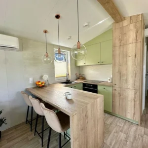 CASA BERYL SHADOW TURNER MALTA DE ROBLE