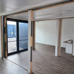 BUNGALOW CON INSTALACIONES SANITARIAS (50M2)