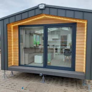 CASA MÓVIL “LUJO Y PRESTIGIO” 12,05X4,0 MT