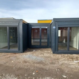 BUNGALOW CON INSTALACIONES SANITARIAS (50M2)